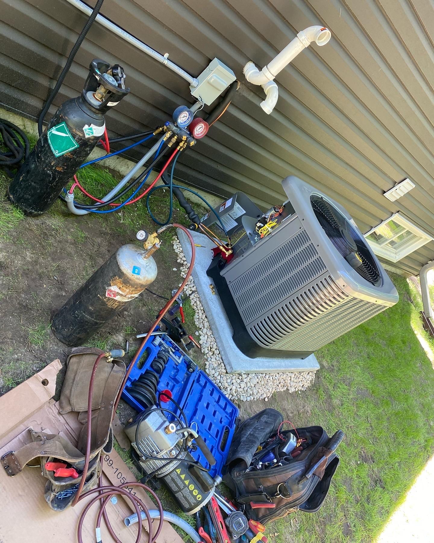 AC INSTALL()